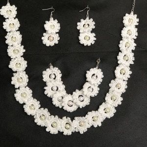 Necklace set handmade and with love